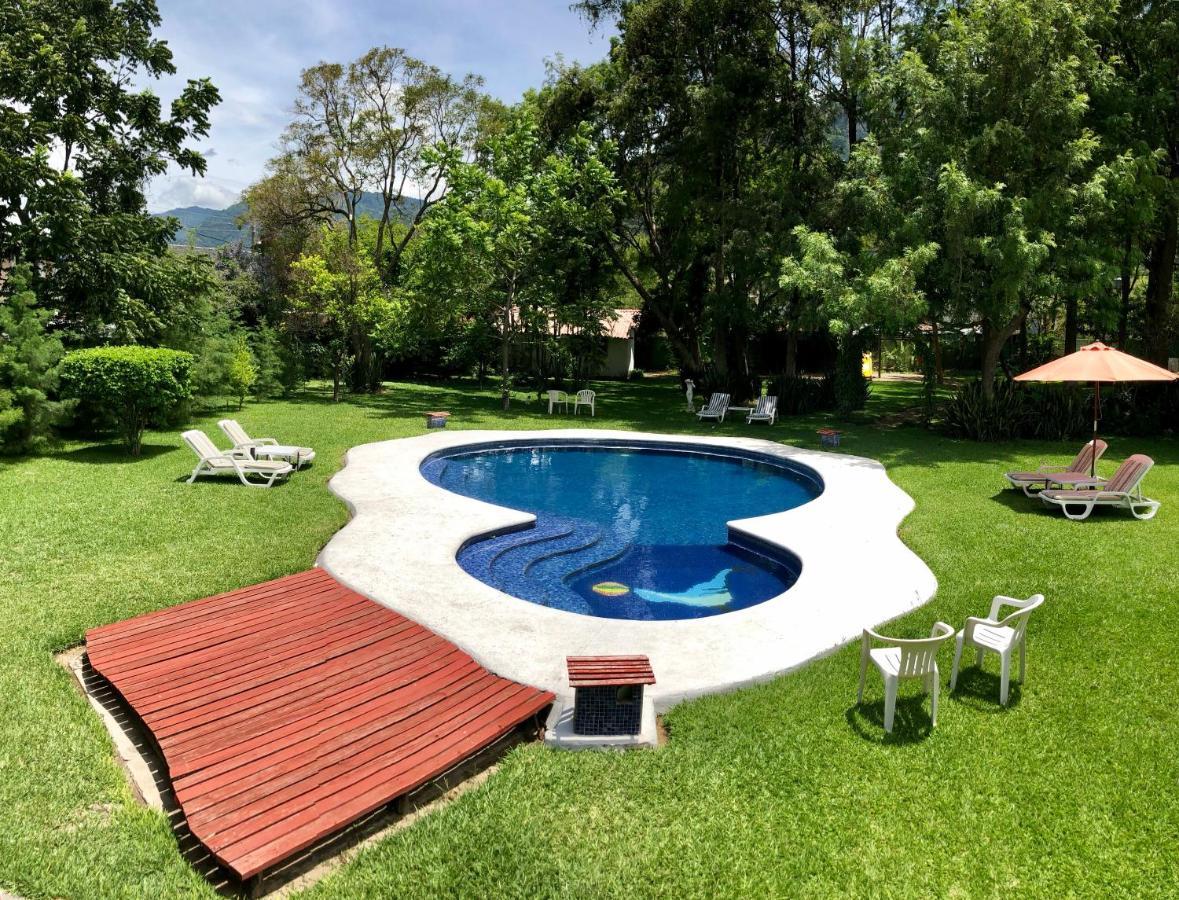 Hotel Rancho Grande Inn Panajachel Bagian luar foto